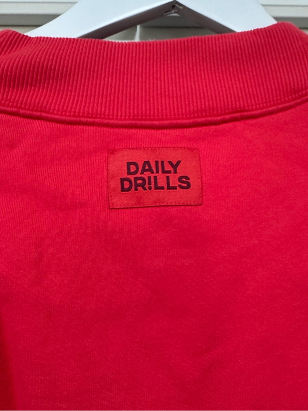 NWT Daily Drills “Heart + Bodega” Cropped Sleeve Vintage Crewneck - Picture 5 of 6